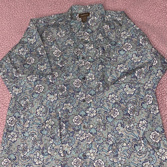 Men’s button down - Picture 1 of 1